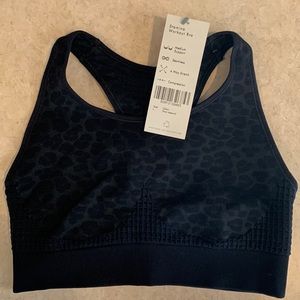 NWT Sweaty Betty sports bra